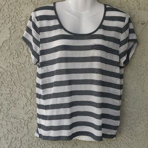 Converse perforated gray/ white pocketed top